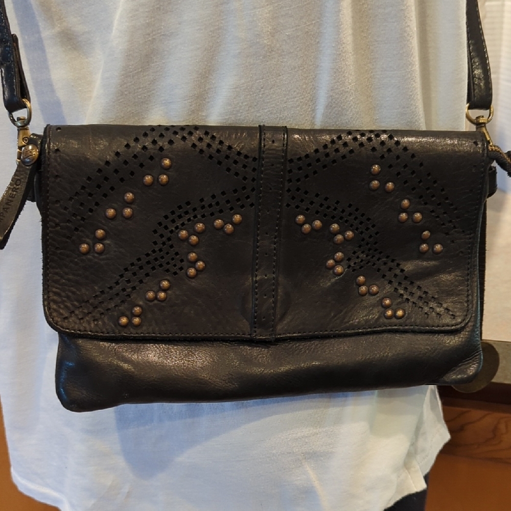 Kamperno Black Leather Crossbody Bag. Antique Brass Grommets.